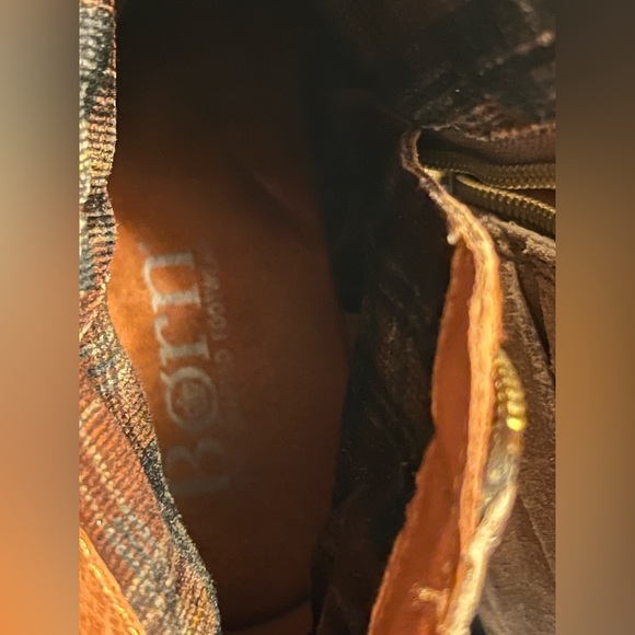 Born Brown Ankle Boots with Buckle Detail women’s size 9M - Picture 10 of 12